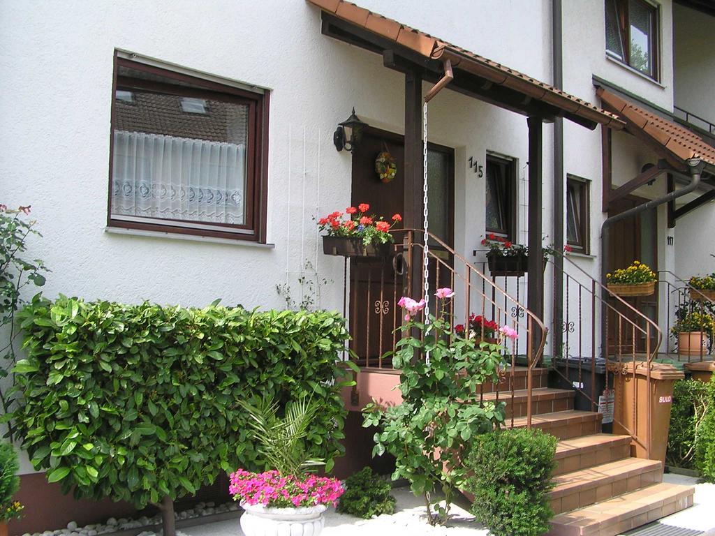 Privatzimmer Lichter Freiburg im Breisgau Eksteriør bilde