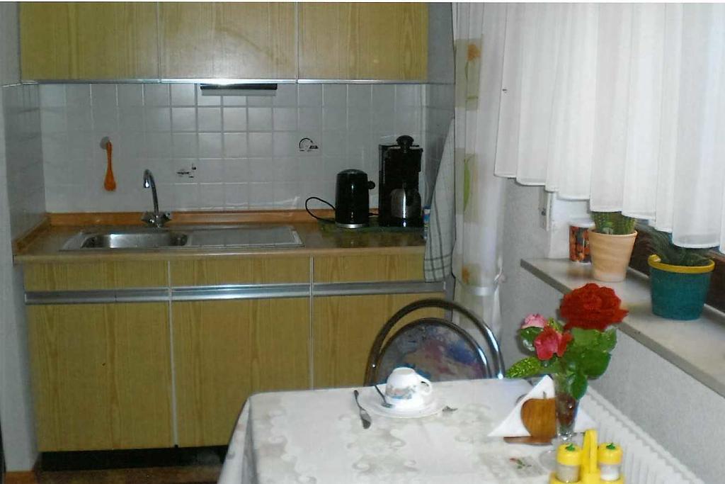 Privatzimmer Lichter Freiburg im Breisgau Eksteriør bilde